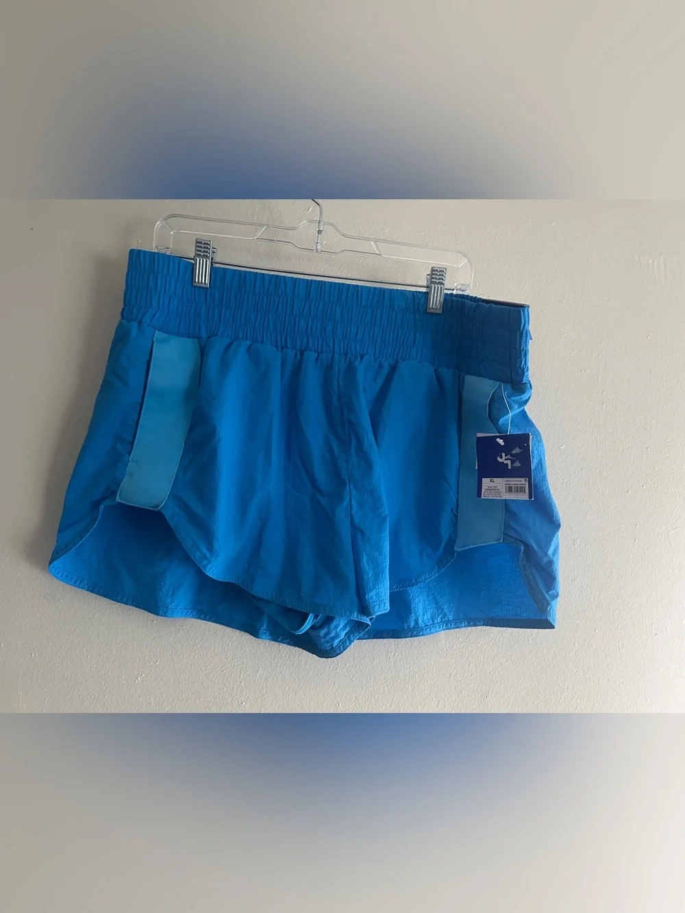 Women’s High Rise Athletic Shorts XL